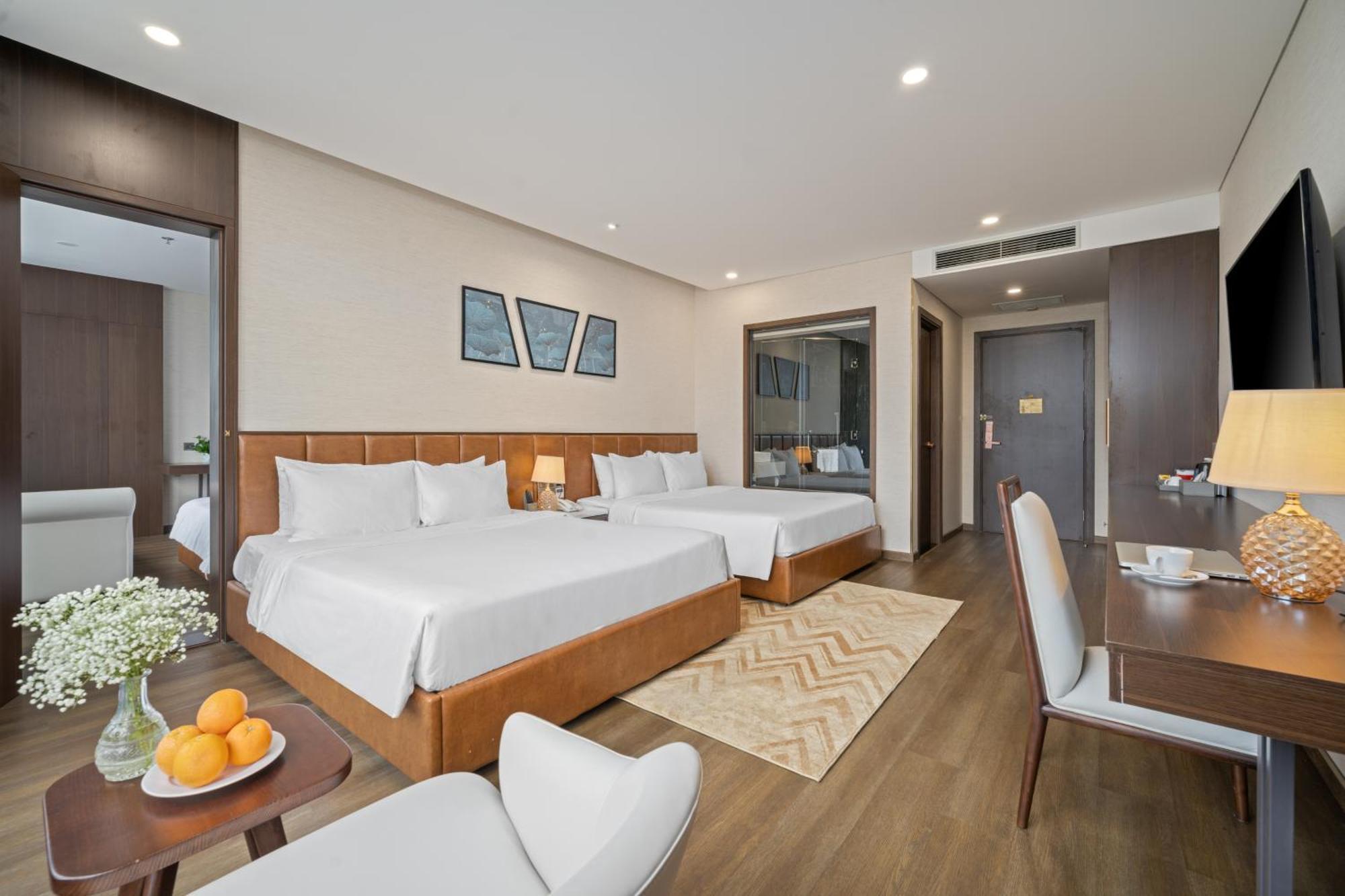 Golden Lotus Grand Da Nang - Panoramic Rooftop Bar & Daily Afternoon Tea Exterior photo