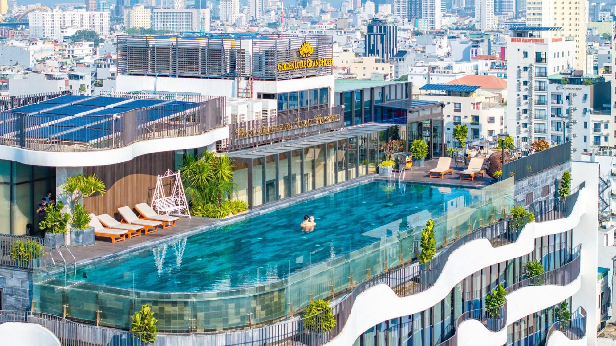 Golden Lotus Grand Da Nang - Panoramic Rooftop Bar & Daily Afternoon Tea Exterior photo